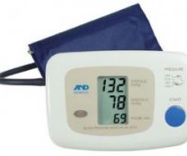 LifeSource UA-767-PC and UA-767-BT Auto-Inflate Blood Pressure Monitors