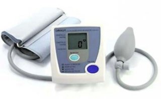 Omron HEM-432 manual inflation blood pressure monitor