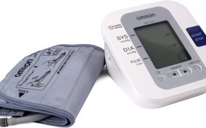 Omron Hem 7201 Upper arm BP Monitor