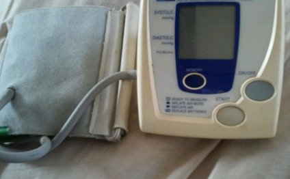 ReliOn Blood pressure Monitor 741CREL